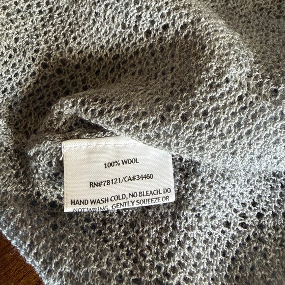 Eileen Fisher 100% Italian Wool Lightweight Knit Cardigan Gray Women Extra Small - Picture 6 of 7